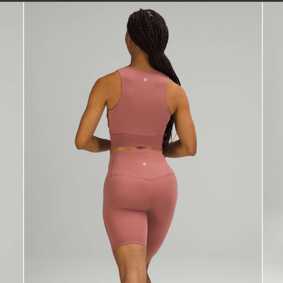 Lululemon Nulu and Mesh Yoga Tank Top
Jewel Emboss Spiced Chai NWT - Picture 5 of 12